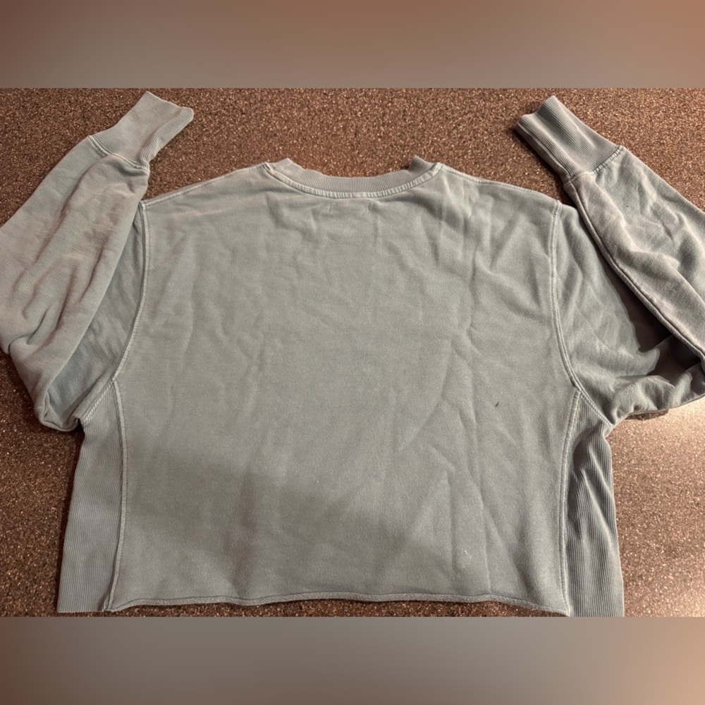Colsie Crop Sweatshirt - Picture 5 of 6